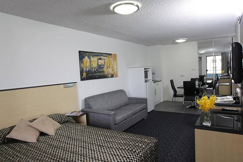 Comfort Inn & Suites Goodearth Perth - Hotel Gold Coast 23