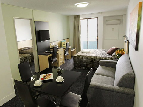 Comfort Inn & Suites Goodearth Perth - Hotel Gold Coast 1