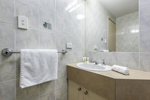 Comfort Inn & Suites Goodearth Perth - Hotel Gold Coast 17