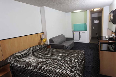 Comfort Inn & Suites Goodearth Perth - Hotel Gold Coast 21