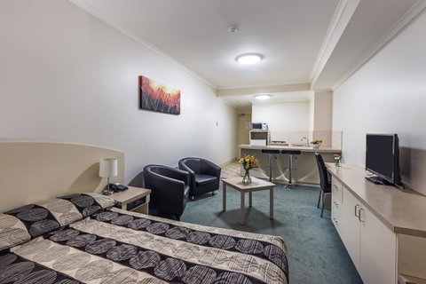 Comfort Inn & Suites Goodearth Perth - Hotel Gold Coast 13