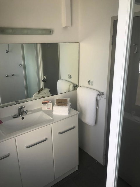 Comfort Inn & Suites Goodearth Perth - Hotel Gold Coast 2