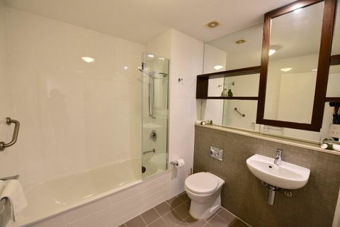 East On Byron - Hotel Gold Coast 6