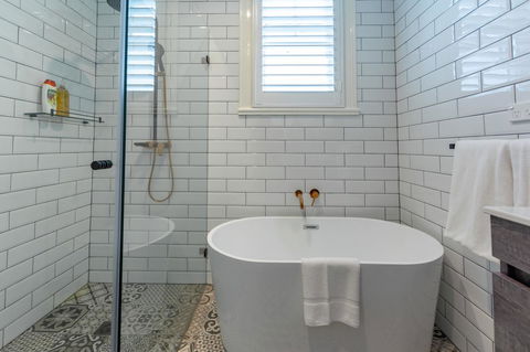 Heritage Townhouse Near Harbour Bridge - Hotel Gold Coast 2