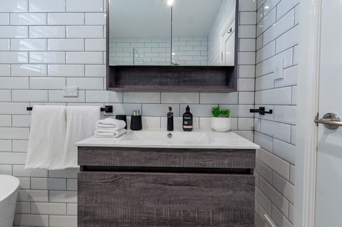 Heritage Townhouse Near Harbour Bridge - Hotel Gold Coast 15