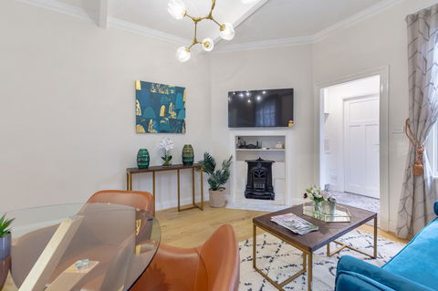 Heritage Townhouse Near Harbour Bridge - Hotel Gold Coast 17