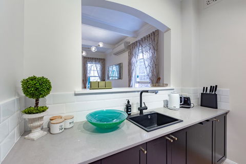 Heritage Townhouse Near Harbour Bridge - Hotel Gold Coast 35