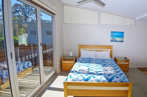 Crescent Head Spa Villa - Hotel Gold Coast 1