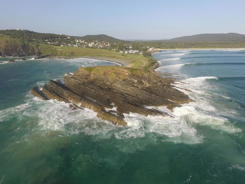 Crescent Head Spa Villa - Hotel Gold Coast 19