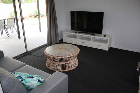 Ocean Breeze At Caba - Hotel Gold Coast 18