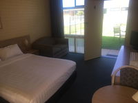 Book Junee Accommodation Vacations Hotel Gold Coast Hotel Gold Coast