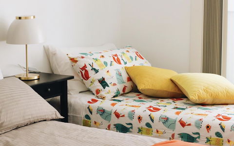Modern & Cosy 2-Bedroom Apartment Hornsby - Hotel Gold Coast 6