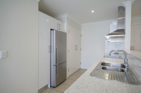 Macquarie Waters Boutique Apartment Hotel - Hotel Gold Coast 23