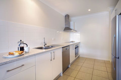 Macquarie Waters Boutique Apartment Hotel - Hotel Gold Coast 17