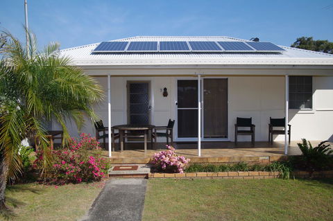 Fleur Cottage, 7 Willow Street - Hotel Gold Coast 4