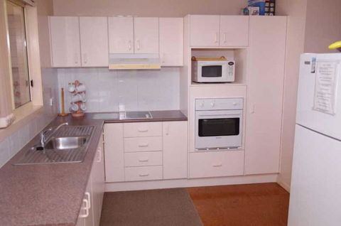Bellhaven 2, 17 Willow Street - Hotel Gold Coast 0