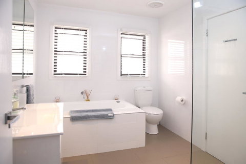 Refuge Cove On Pittwater - Hotel Gold Coast 7