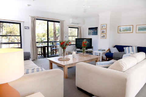 Refuge Cove On Pittwater - Hotel Gold Coast 5