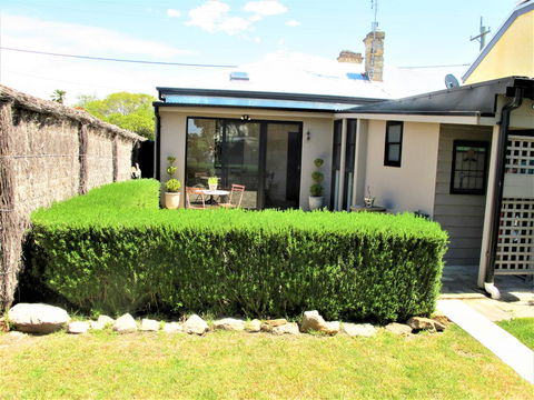 Apple Tree Cottage - Hotel Gold Coast 27