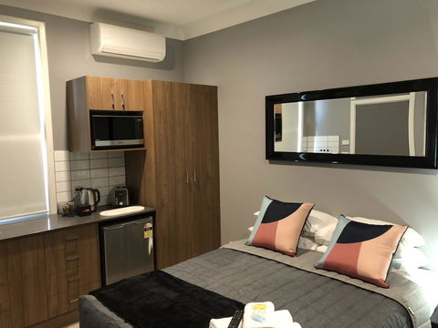 The Mark Studios - Hotel Gold Coast 14