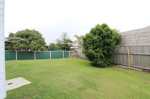 Anglesea, 17 Hodgson Street - Hotel Gold Coast 12