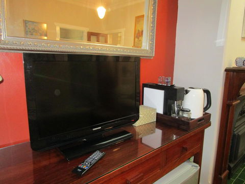 Boot Makers Cottage - Hotel Gold Coast 4