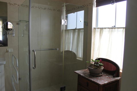 Boot Makers Cottage - Hotel Gold Coast 16