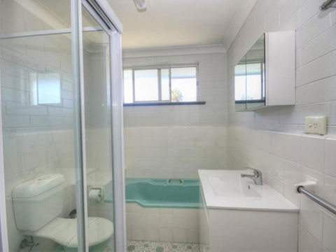 45 Wharf Street - Whole House - Hotel Gold Coast 6