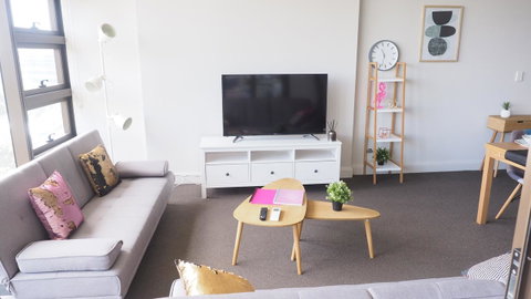 Skygarden Olympic Park View 2 Bedroom Apartment - Hotel Gold Coast 36