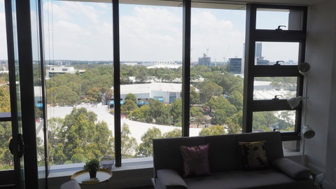 Skygarden Olympic Park View 2 Bedroom Apartment - Hotel Gold Coast 23