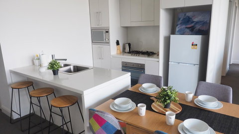 Skygarden Olympic Park View 2 Bedroom Apartment - Hotel Gold Coast 43