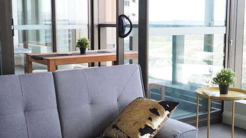 Skygarden Olympic Park View 2 Bedroom Apartment - Hotel Gold Coast 6