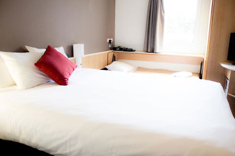 Ibis Newcastle - Hotel Gold Coast 2