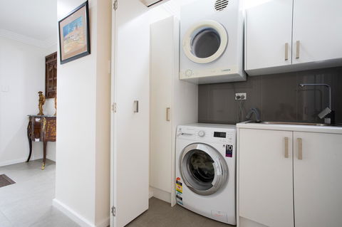 Armidale Cottage - House 2 - Hotel Gold Coast 14