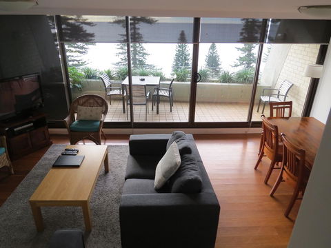 Manly Paradise Motel & Apartments - Hotel Gold Coast 27