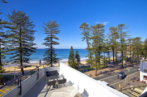Manly Paradise Motel & Apartments - Hotel Gold Coast 16