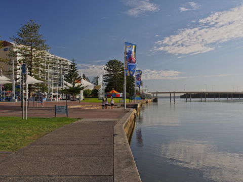 Oaks The Entrance Waterfront Suites - Hotel Gold Coast 12
