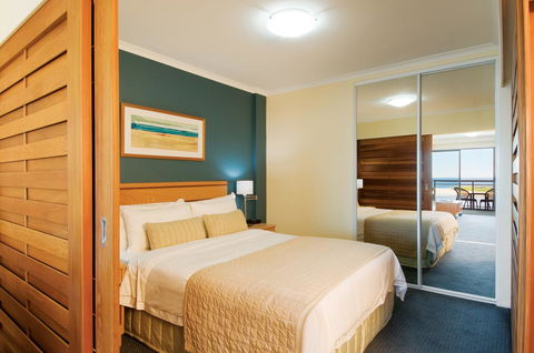 Oaks The Entrance Waterfront Suites - Hotel Gold Coast 3