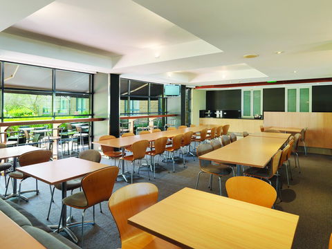 Mercure Sydney Manly Warringah - Hotel Gold Coast 4
