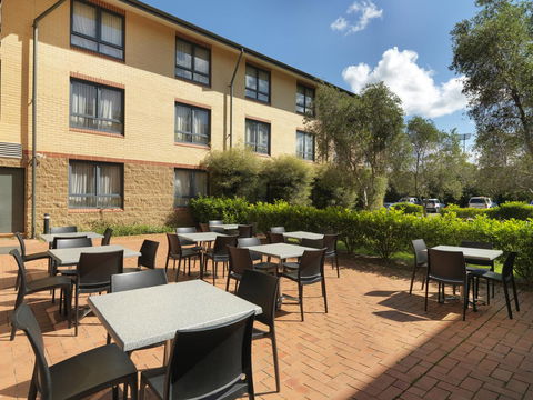 Mercure Sydney Manly Warringah - Hotel Gold Coast 9