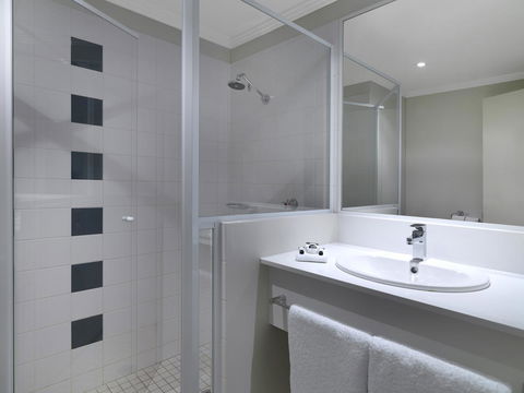 Mercure Sydney Bankstown - Hotel Gold Coast 9