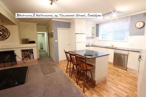 Full Circle Apartments - Hotel Gold Coast 16