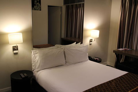 Kirketon Hotel Sydney - Hotel Gold Coast 9