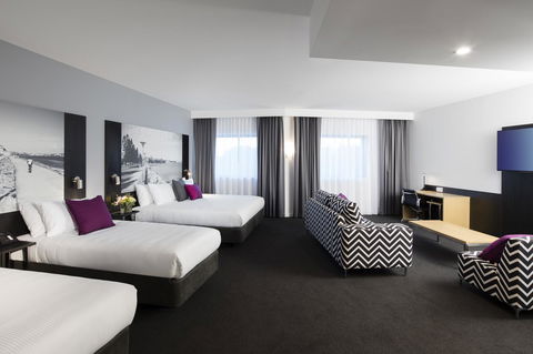Mercure Newcastle Airport - Hotel Gold Coast 9