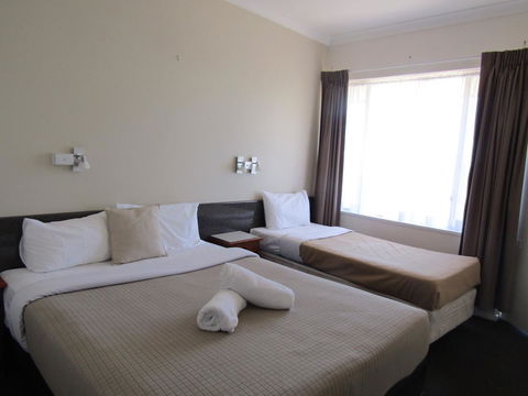 Allonville Gardens Motel - Hotel Gold Coast 13