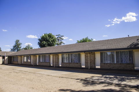 Allonville Gardens Motel - Hotel Gold Coast 12