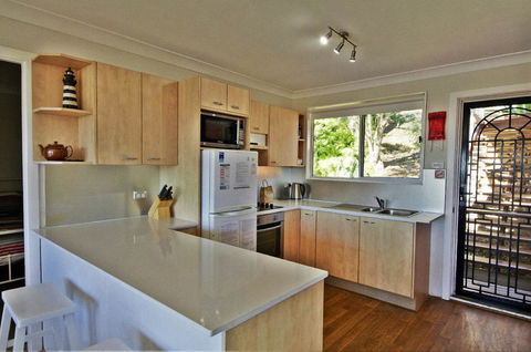 Coastwatch, 26 Comara Terrace - Hotel Gold Coast 2