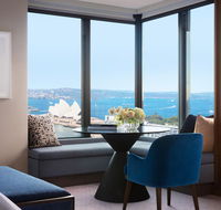 Four Seasons Hotel Sydney - Hotel Gold Coast