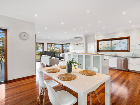 The Beach House Terrigal - Hotel Gold Coast 4
