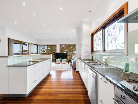 The Beach House Terrigal - Hotel Gold Coast 2
